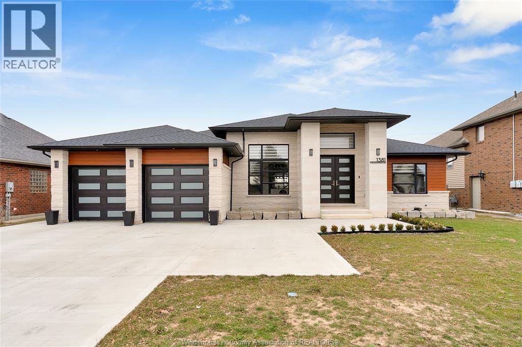 MLS# 26005928: 1381 CROSSWINDS, Lakeshore, Canada