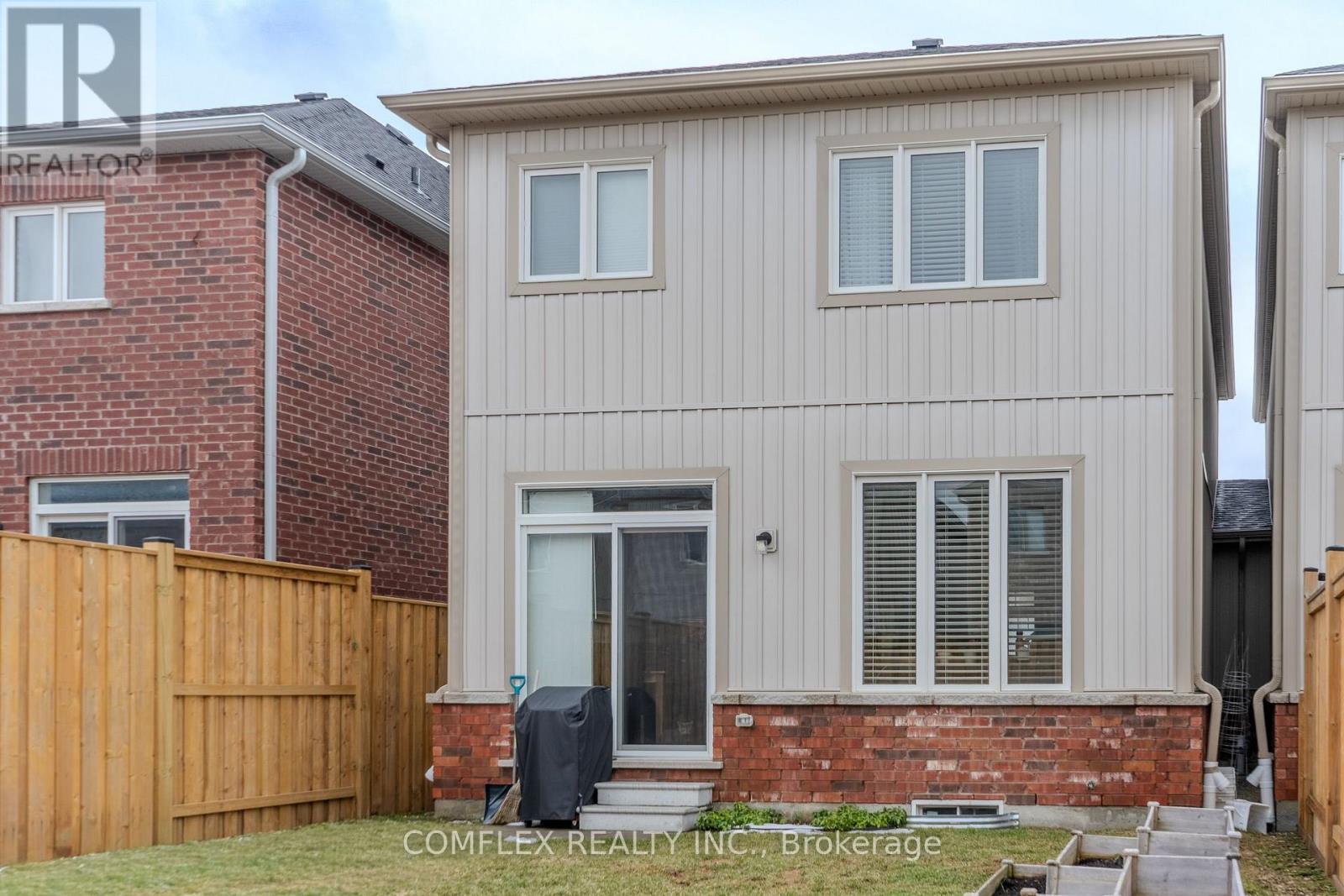9 Barfoot Street, Collingwood, Ontario  L9Y 3Y7 - Photo 8 - S12852908