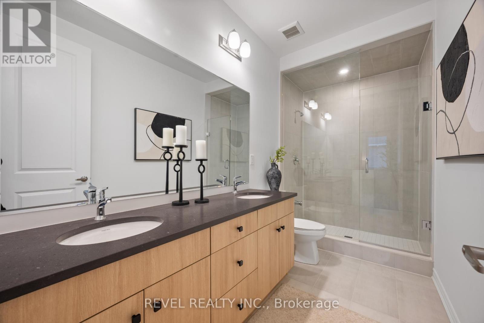 1387 Hearns Place, Milton, Ontario  L9E 2J8 - Photo 20 - W12903550