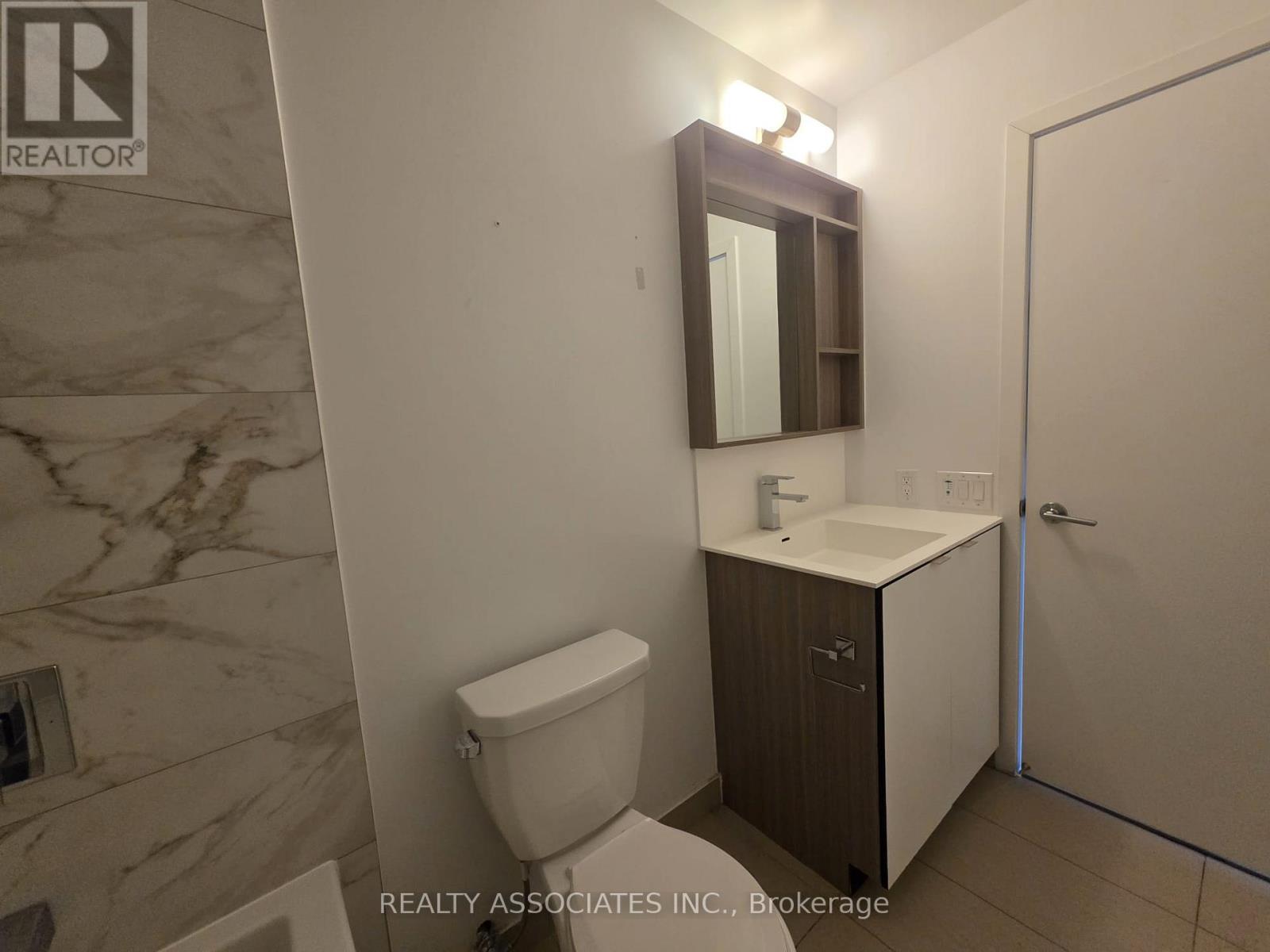 3112 - 4065 Confederation Parkway, Mississauga, Ontario  L5B 0L4 - Photo 15 - W12748652