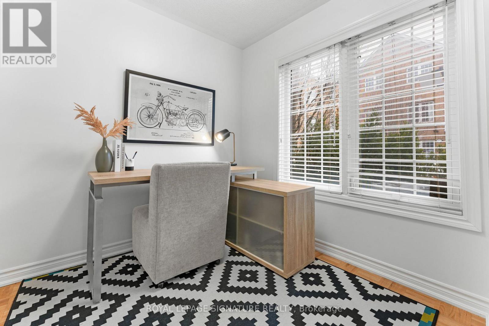 46 - 68 Birdstone Crescent, Toronto, Ontario M6N 5H5 - Photo 7 - W12908468