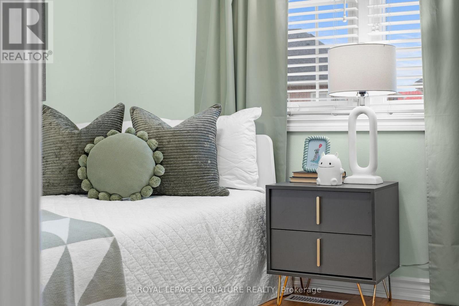 46 - 68 Birdstone Crescent, Toronto, Ontario M6N 5H5 - Photo 33 - W12908468