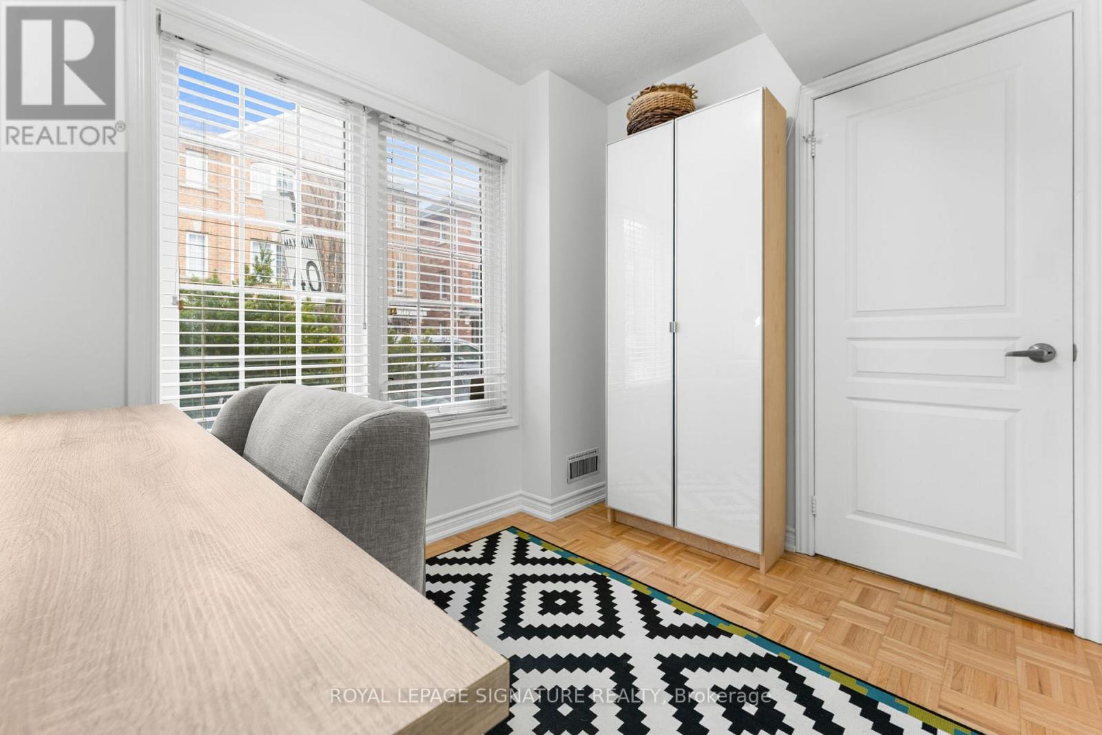 46 - 68 Birdstone Crescent, Toronto, Ontario M6N 5H5 - Photo 9 - W12908468