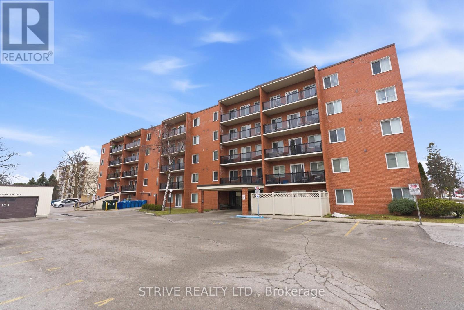 408 - 131 Taunton Road E, Oshawa, Ontario L1G 3T8 - Photo 2 - E12909510
