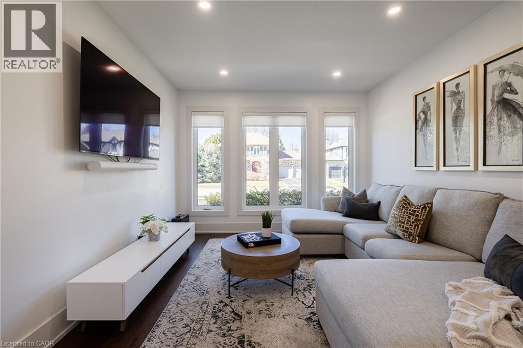 1036 Masters Green, Oakville, Ontario  L6M 2N7 - Photo 12 - 40814194