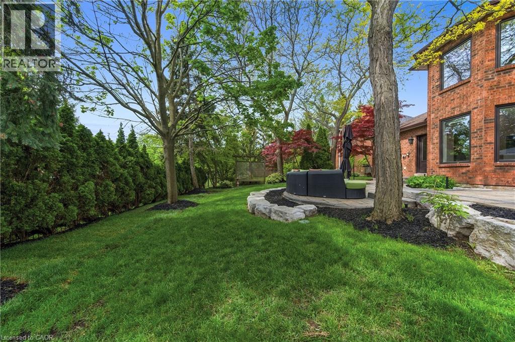 1036 Masters Green, Oakville, Ontario  L6M 2N7 - Photo 35 - 40814194