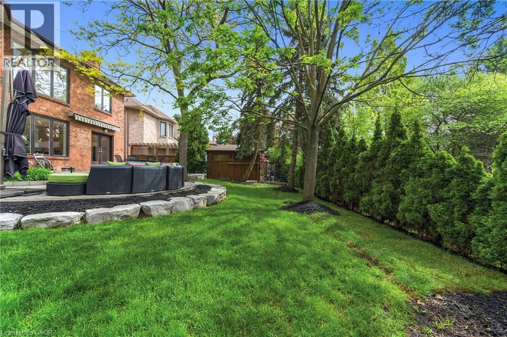 1036 Masters Green, Oakville, Ontario  L6M 2N7 - Photo 37 - 40814194