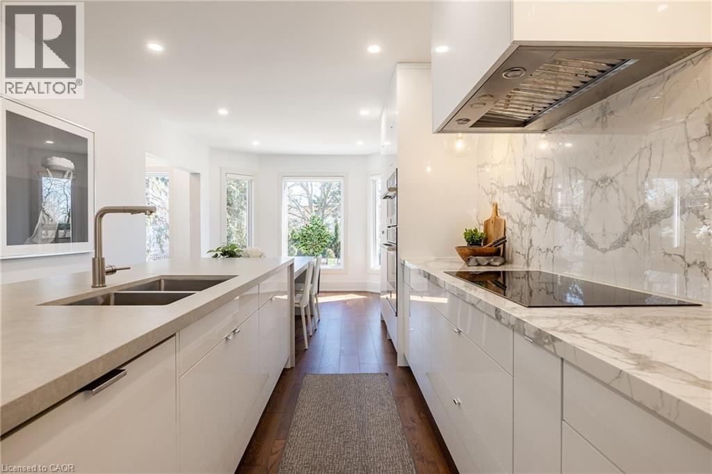 1036 Masters Green, Oakville, Ontario  L6M 2N7 - Photo 9 - 40814194