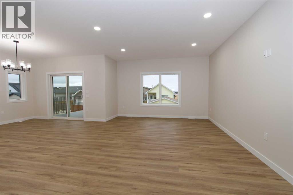 74 Sunwood Crescent Sw, Medicine Hat, Alberta  T1B 4Y6 - Photo 10 - A2264881