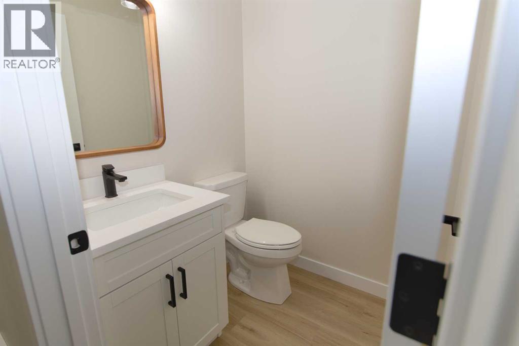 74 Sunwood Crescent Sw, Medicine Hat, Alberta  T1B 4Y6 - Photo 17 - A2264881