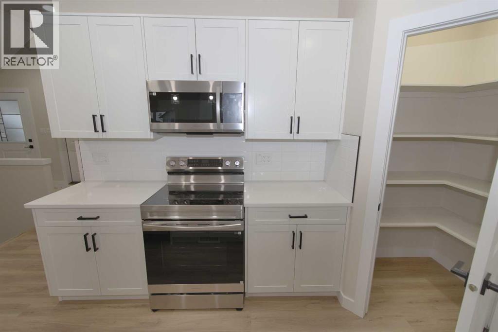 74 Sunwood Crescent Sw, Medicine Hat, Alberta  T1B 4Y6 - Photo 14 - A2264881