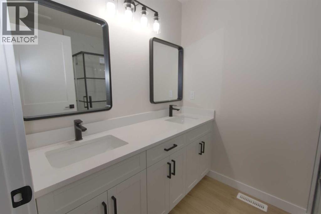 74 Sunwood Crescent Sw, Medicine Hat, Alberta  T1B 4Y6 - Photo 23 - A2264881