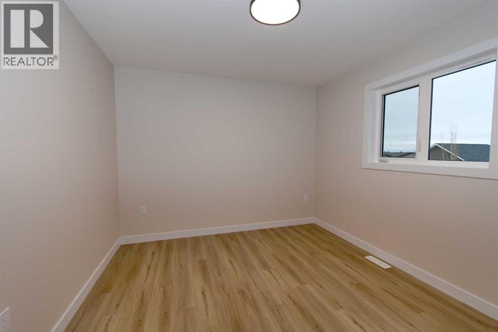 74 Sunwood Crescent Sw, Medicine Hat, Alberta  T1B 4Y6 - Photo 28 - A2264881