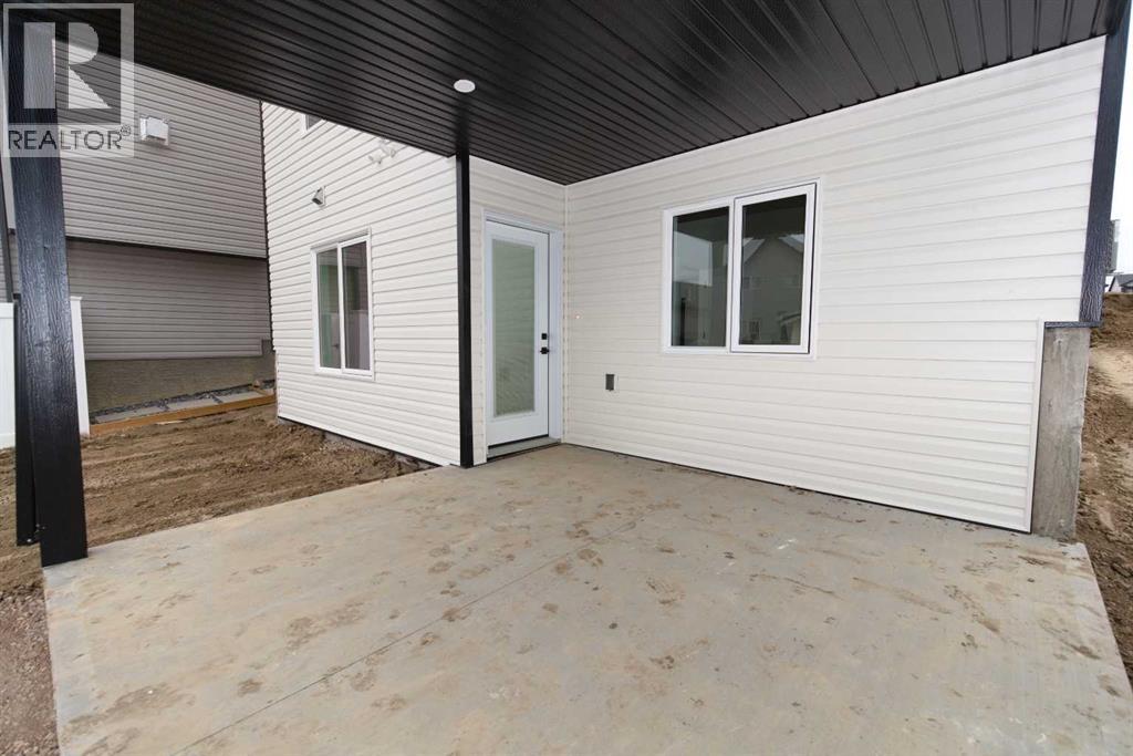 74 Sunwood Crescent Sw, Medicine Hat, Alberta  T1B 4Y6 - Photo 45 - A2264881