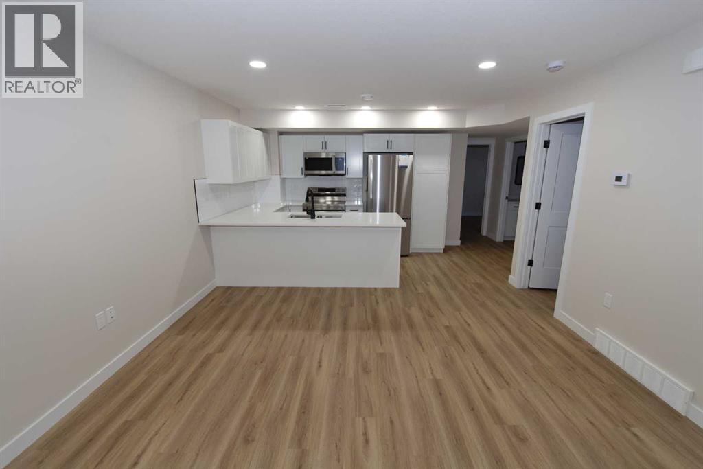 74 Sunwood Crescent Sw, Medicine Hat, Alberta  T1B 4Y6 - Photo 42 - A2264881