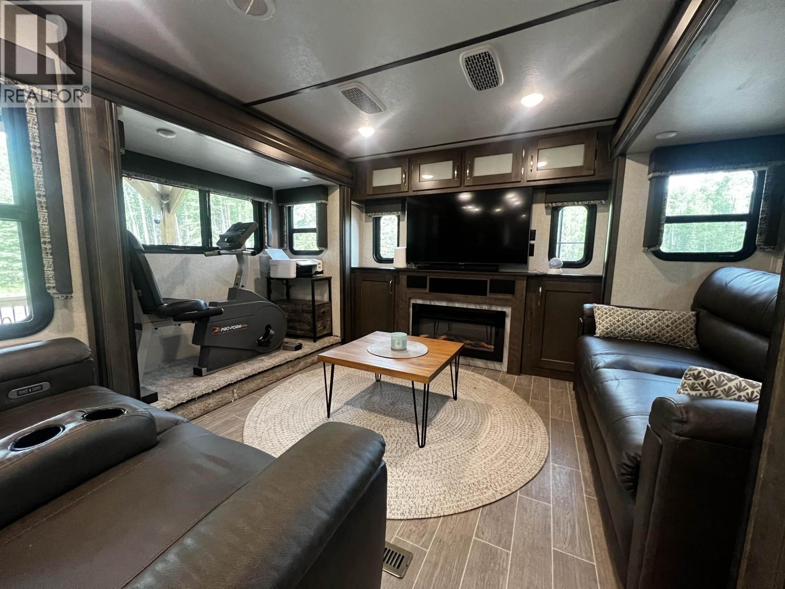 441 Charlie Road, Fraser Lake, British Columbia  V0J 1S0 - Photo 13 - R3023718