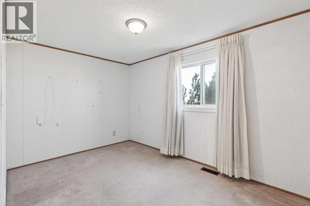 1909 29 Avenue, Nanton, Alberta  T0L 1R0 - Photo 24 - A2283385