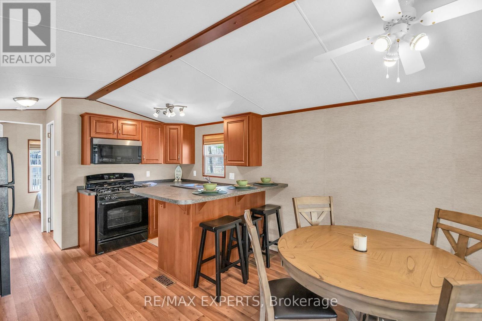 8 - 1336 S Morrison Lake Road, Gravenhurst, Ontario  P0E 1G0 - Photo 15 - X12908582