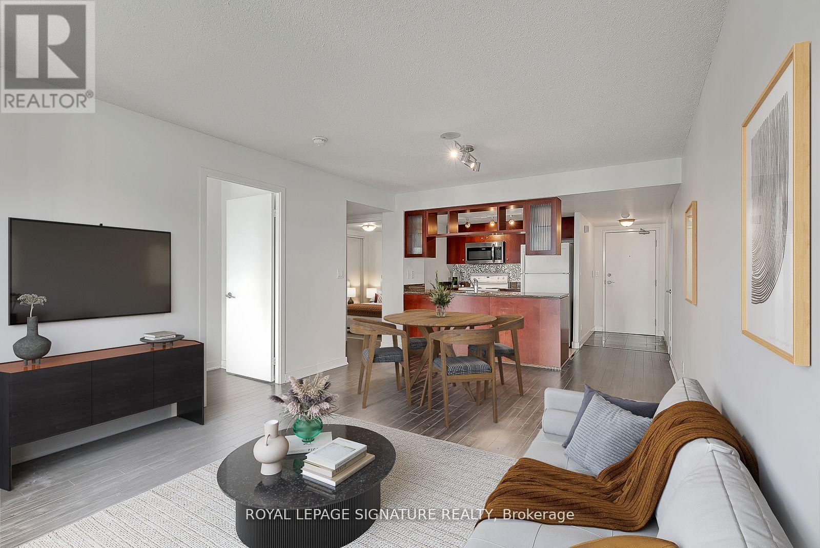 3912 - 397 Front Street W, Toronto, Ontario  M5V 3S1 - Photo 2 - C12909392