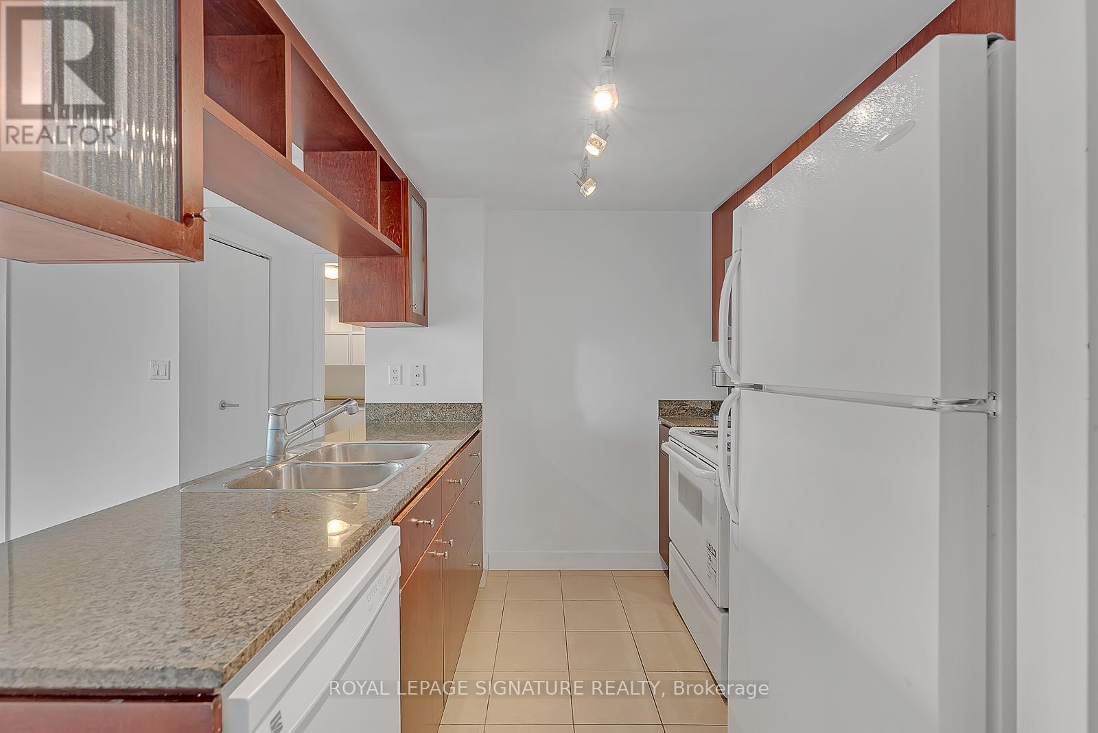 3912 - 397 Front Street W, Toronto, Ontario  M5V 3S1 - Photo 7 - C12909392