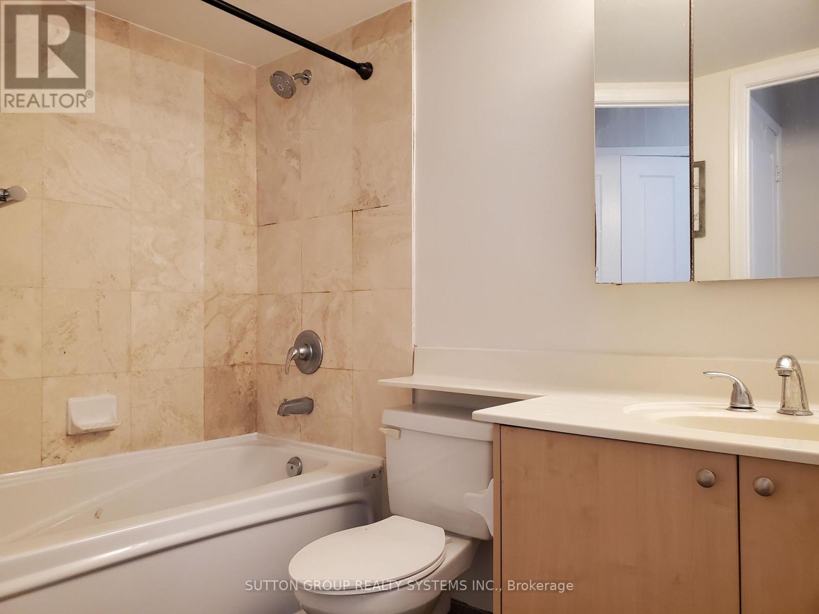 606 - 55 Harrison Garden Boulevard, Toronto, Ontario  M2N 7G3 - Photo 11 - C12909408