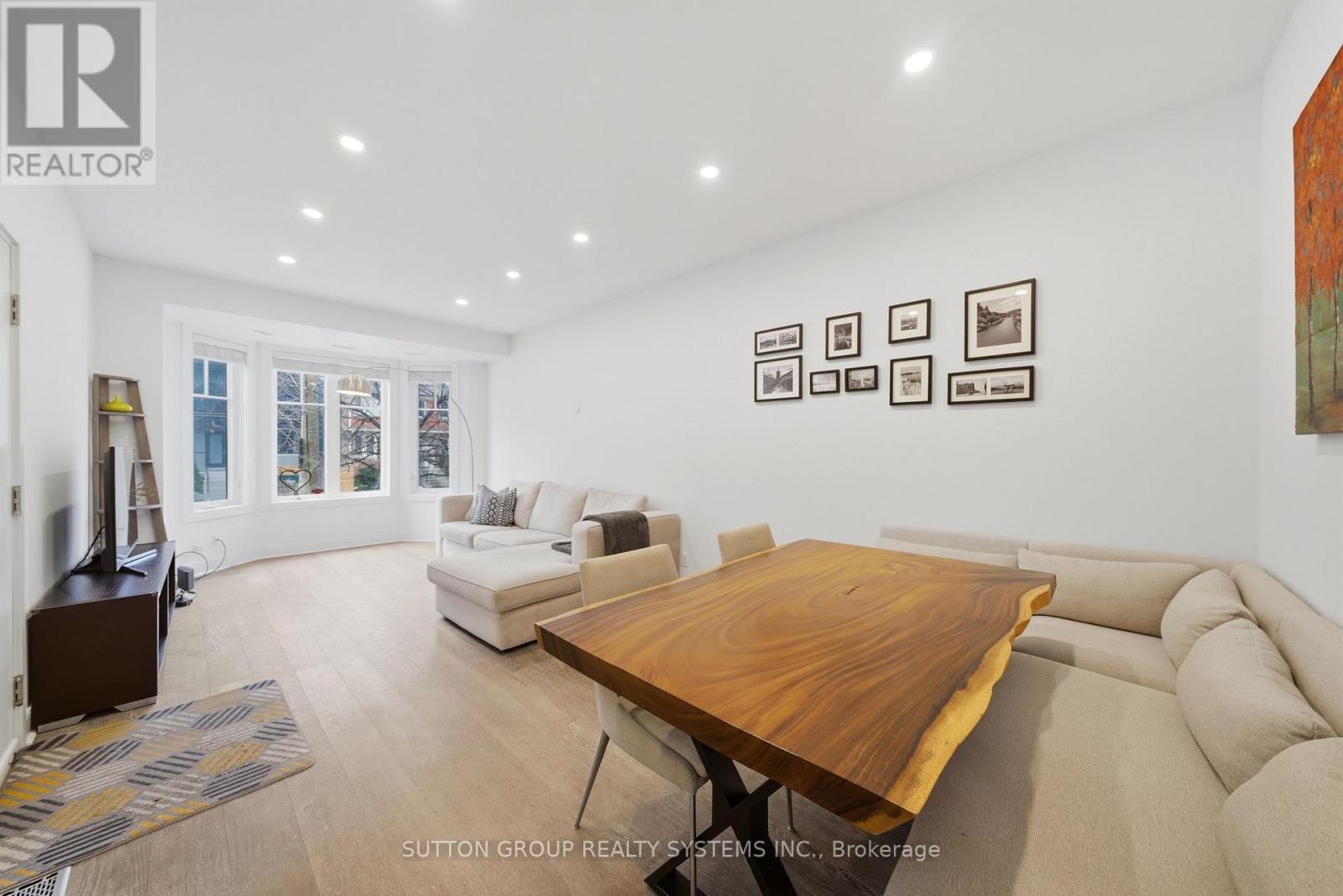 99a Walmer Road, Toronto, Ontario  M5R 2X6 - Photo 8 - C12909438