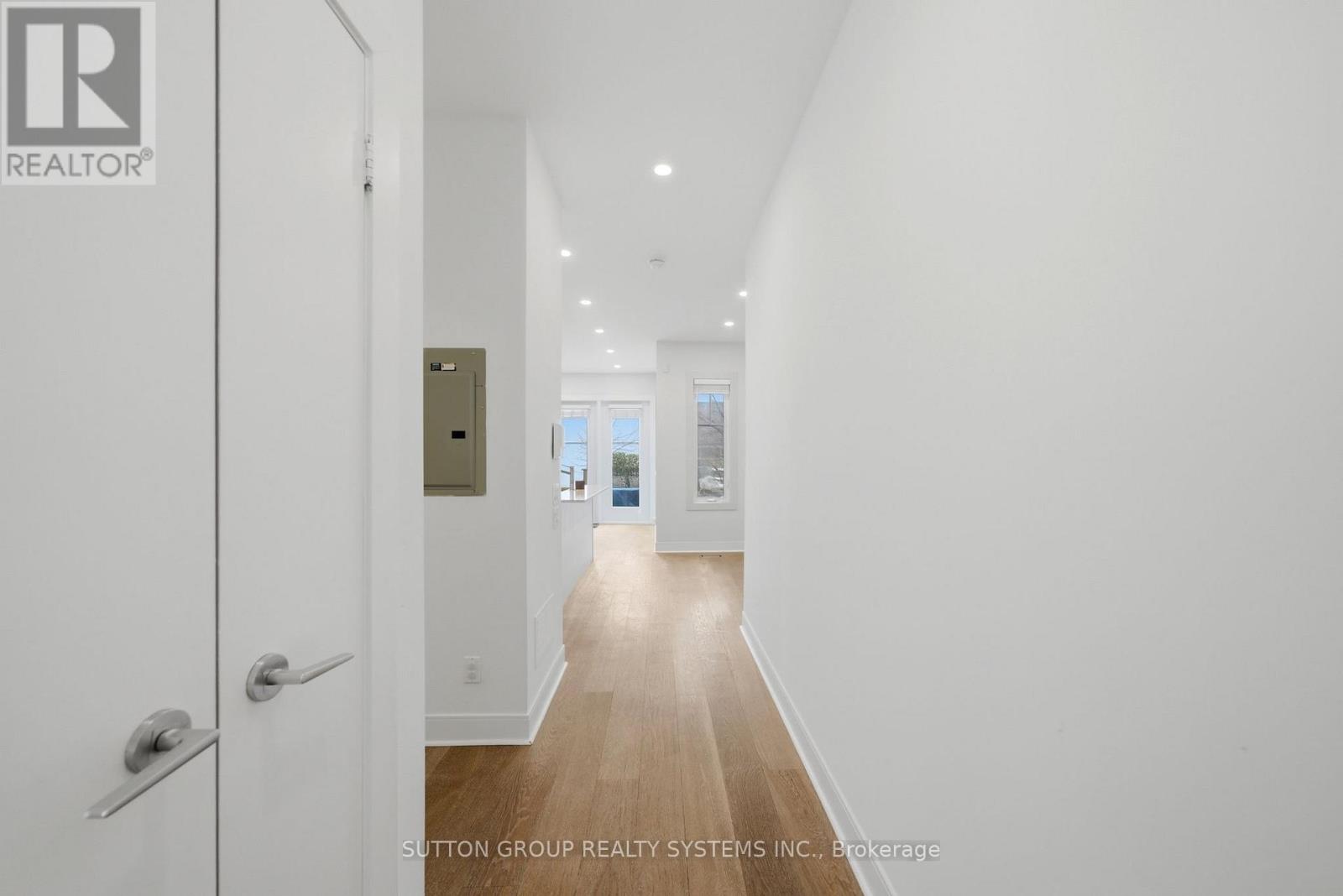 99a Walmer Road, Toronto, Ontario  M5R 2X6 - Photo 9 - C12909438