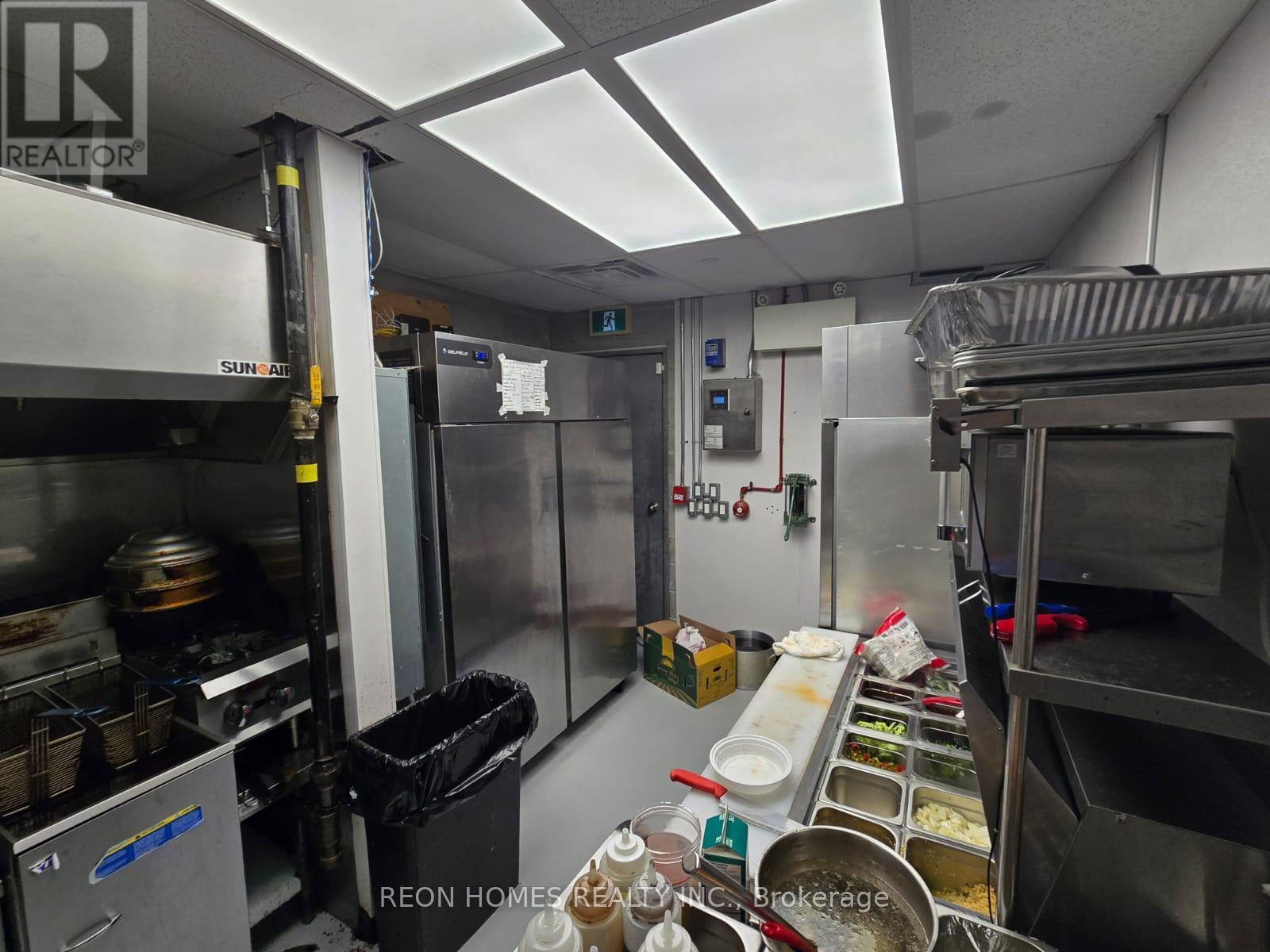 15 Merchants' Wharf, Toronto (Waterfront Communities), Ontario  M5A 0N8 - Photo 14 - C12909444