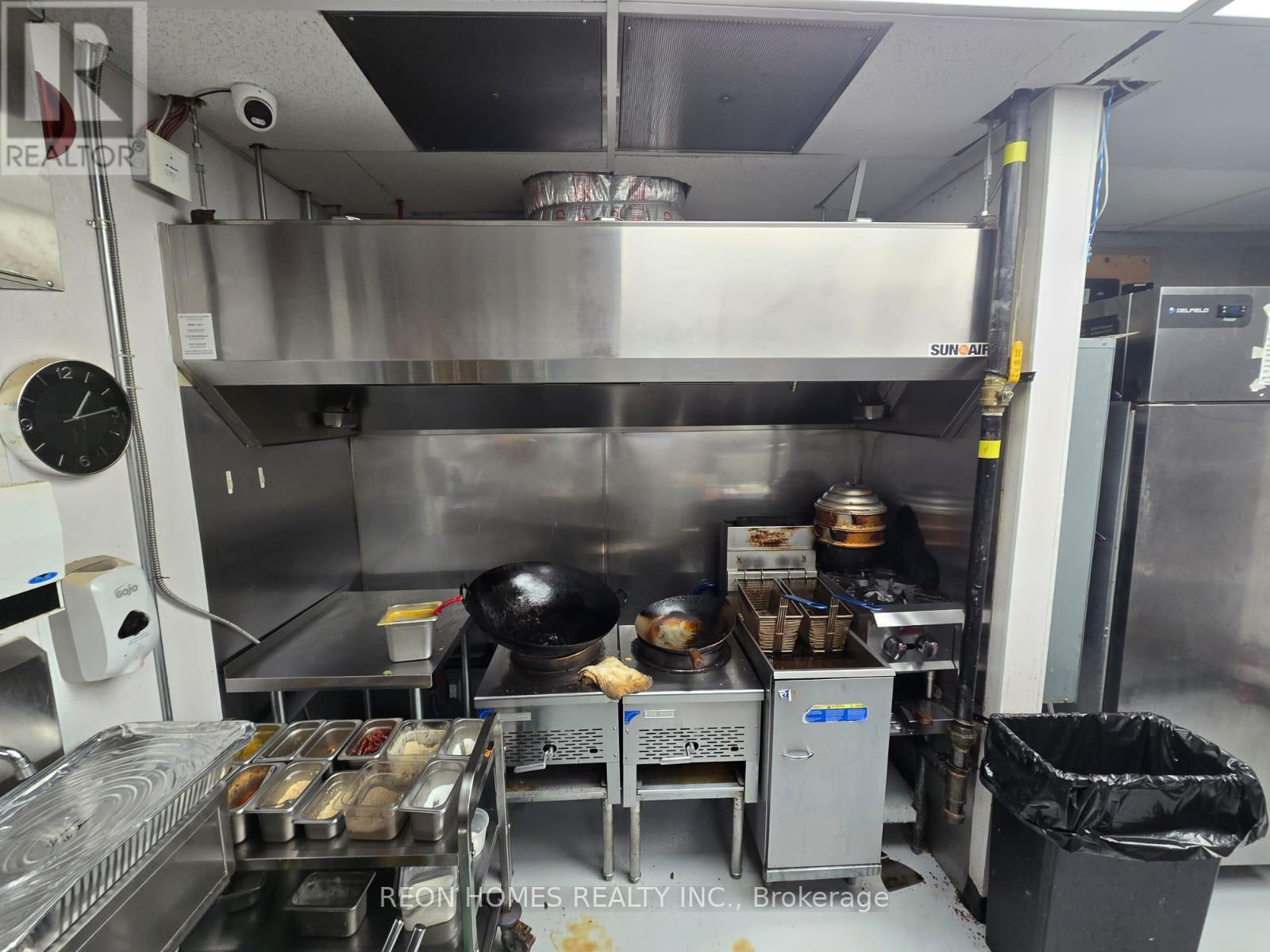 15 Merchants' Wharf, Toronto (Waterfront Communities), Ontario  M5A 0N8 - Photo 15 - C12909444