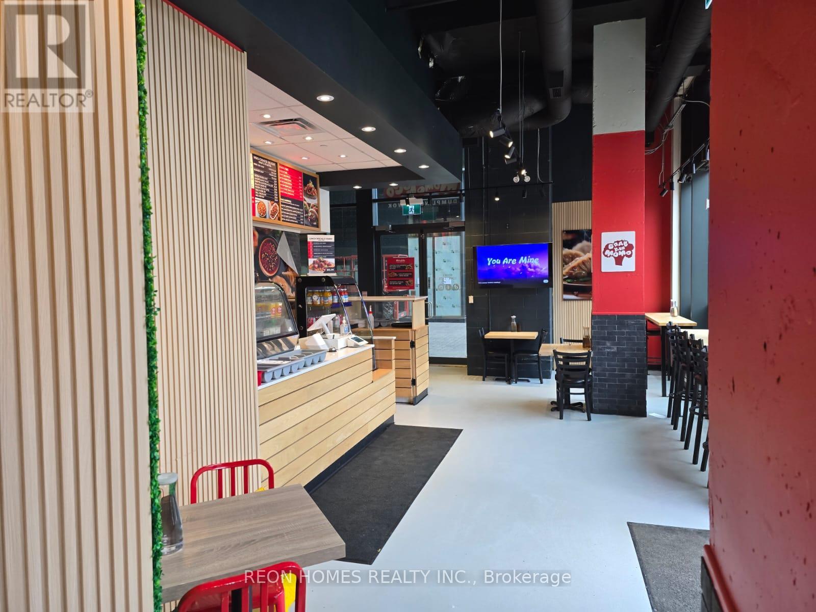 15 Merchants' Wharf, Toronto (Waterfront Communities), Ontario  M5A 0N8 - Photo 8 - C12909444