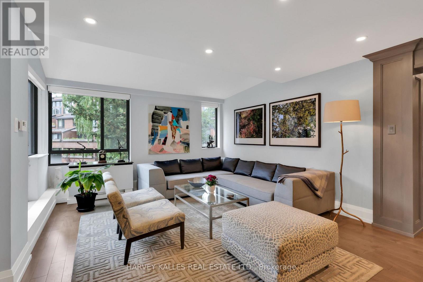 324-325 - 40 Sylvan Valley Way, Toronto, Ontario  M5M 4M3 - Photo 5 - C12909502