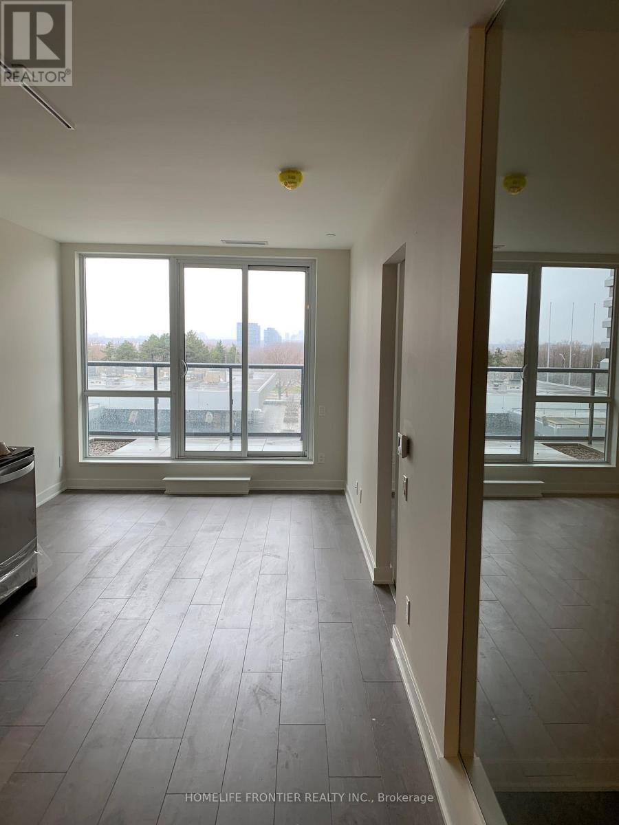 401 - 2 Sonic Way, Toronto, Ontario  M3C 0P2 - Photo 5 - C12909546