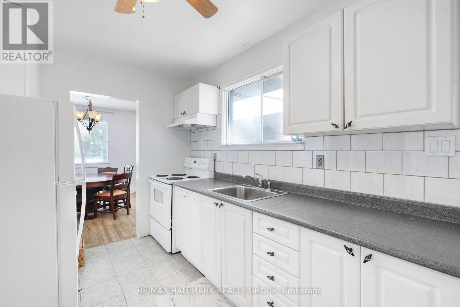 1289 Evans Boulevard, Ottawa, Ontario  K1H 7T8 - Photo 16 - X12909506