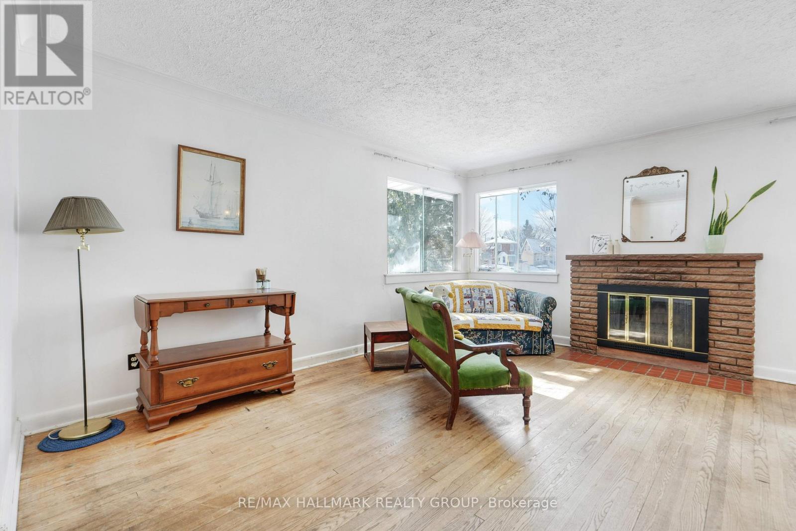 1289 Evans Boulevard, Ottawa, Ontario  K1H 7T8 - Photo 6 - X12909506