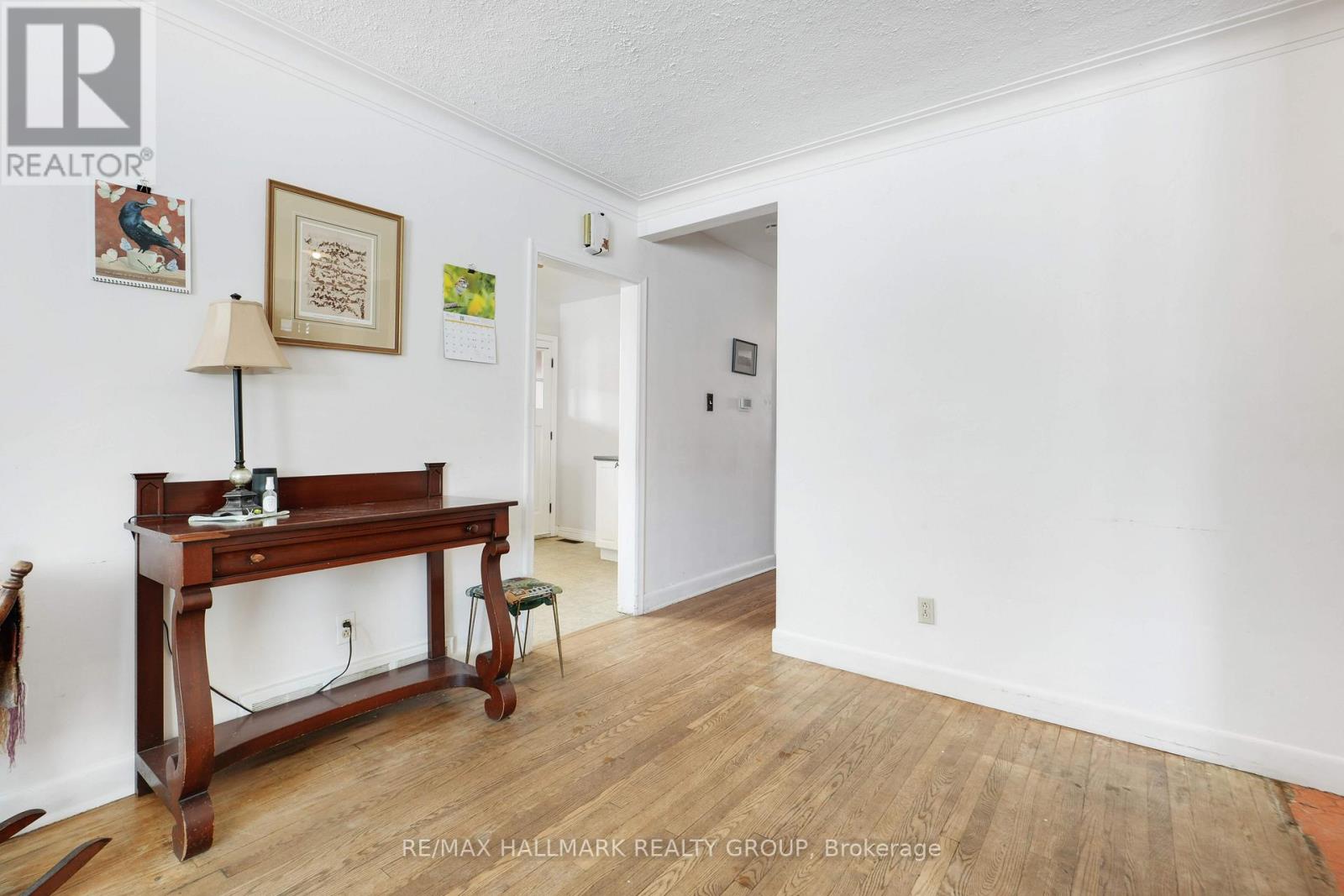 1289 Evans Boulevard, Ottawa, Ontario  K1H 7T8 - Photo 8 - X12909506