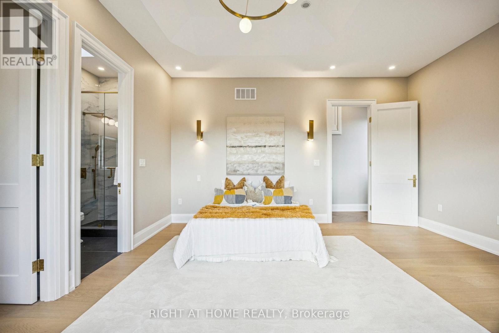 1 Lynnhaven Road, Toronto (Englemount-Lawrence), Ontario  M6A 2K7 - Photo 18 - C12856830