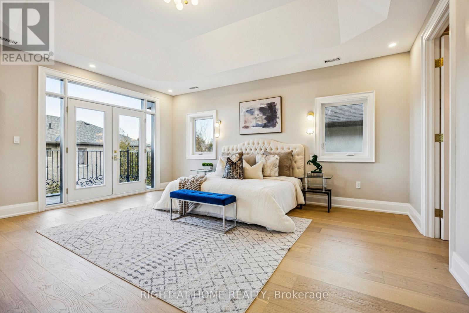 1 Lynnhaven Road, Toronto (Englemount-Lawrence), Ontario  M6A 2K7 - Photo 13 - C12856830