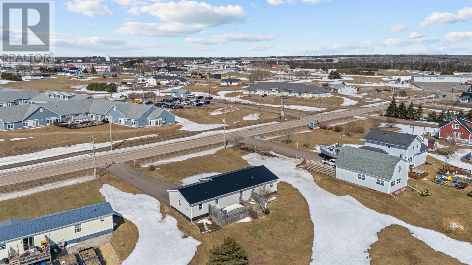 19 Macphee Avenue, Souris, Prince Edward Island  C0A 2B0 - Photo 35 - 202605196