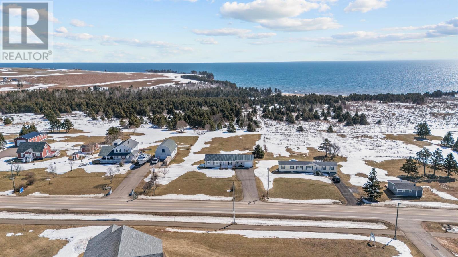 19 Macphee Avenue, Souris, Prince Edward Island  C0A 2B0 - Photo 36 - 202605196