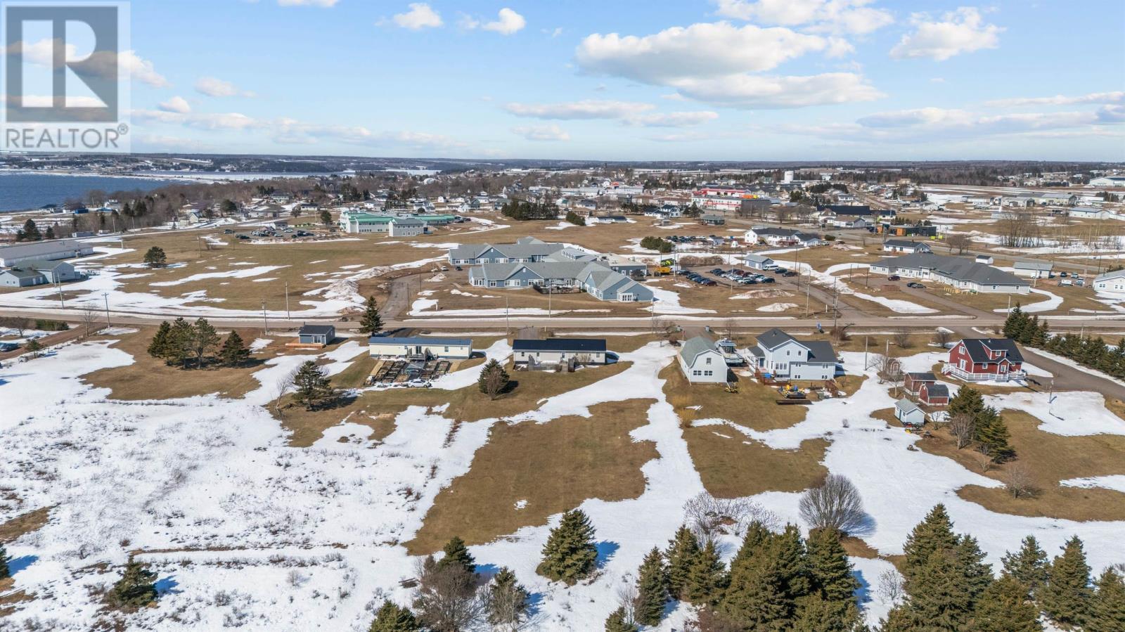 19 Macphee Avenue, Souris, Prince Edward Island  C0A 2B0 - Photo 40 - 202605196