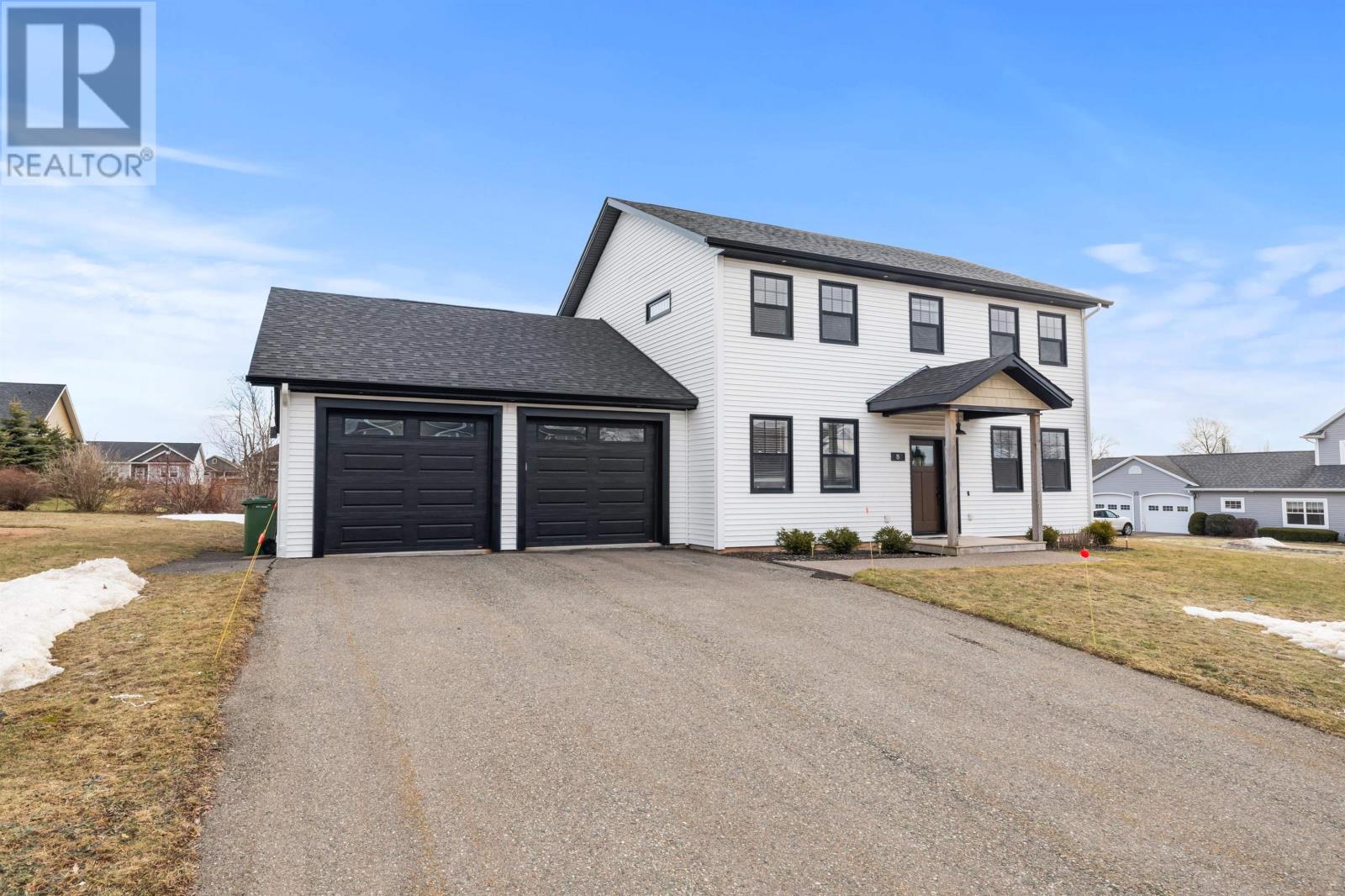 15 Horseshoe Boulevard, East Royalty, Prince Edward Island  C1C 1R6 - Photo 2 - 202605198