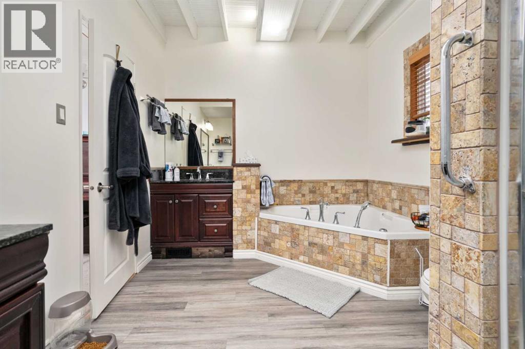 47148 Range Road 200, Rural Camrose County, Alberta  T4V 2N1 - Photo 16 - A2293908