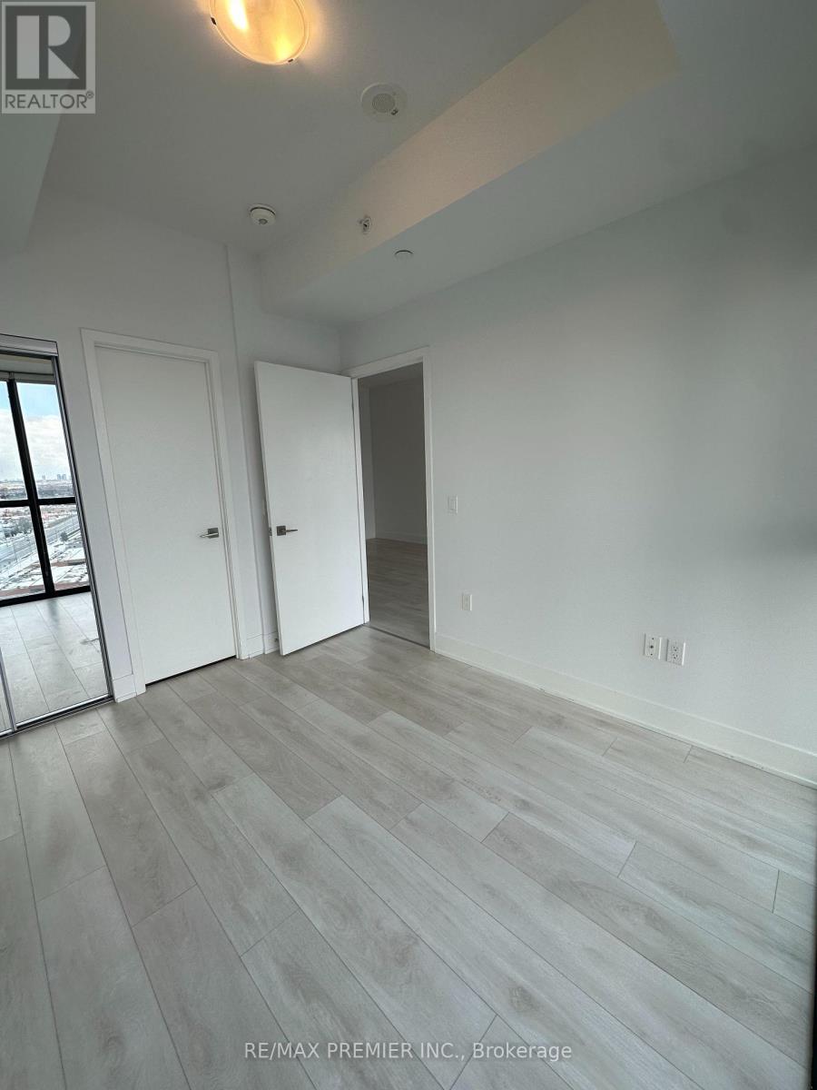 2209 - 2908 Highway 7 Road, Vaughan, Ontario  L4K 0H8 - Photo 11 - N12909422