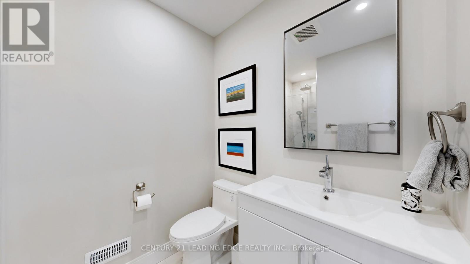 6 Beach Road, Whitchurch-Stouffville, Ontario  L4A 2G1 - Photo 32 - N12909468