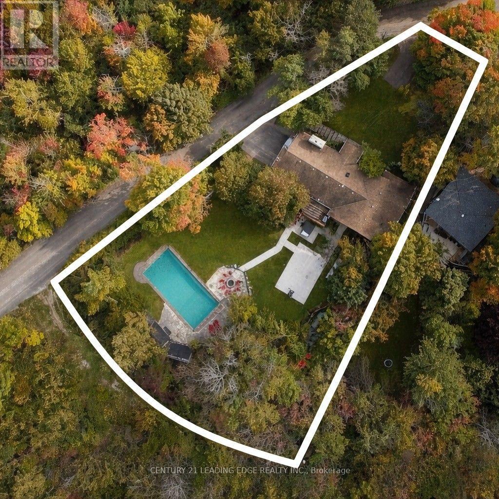 6 Beach Road, Whitchurch-Stouffville, Ontario  L4A 2G1 - Photo 50 - N12909468