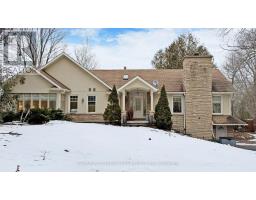 6 BEACH ROAD, Whitchurch-Stouffville, Ontario