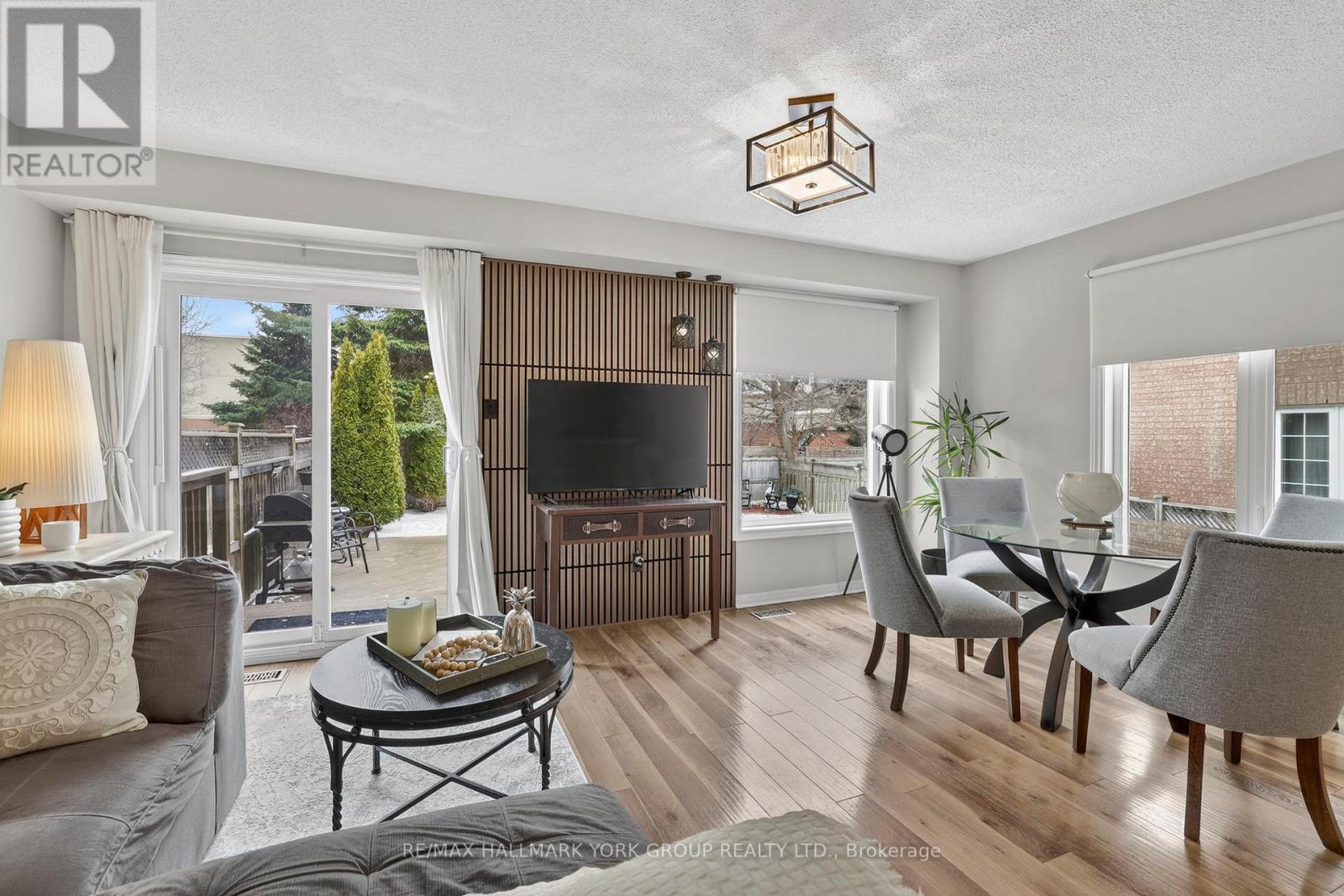 41 Baywell Crescent, Aurora, Ontario  L4G 7M8 - Photo 12 - N12909482