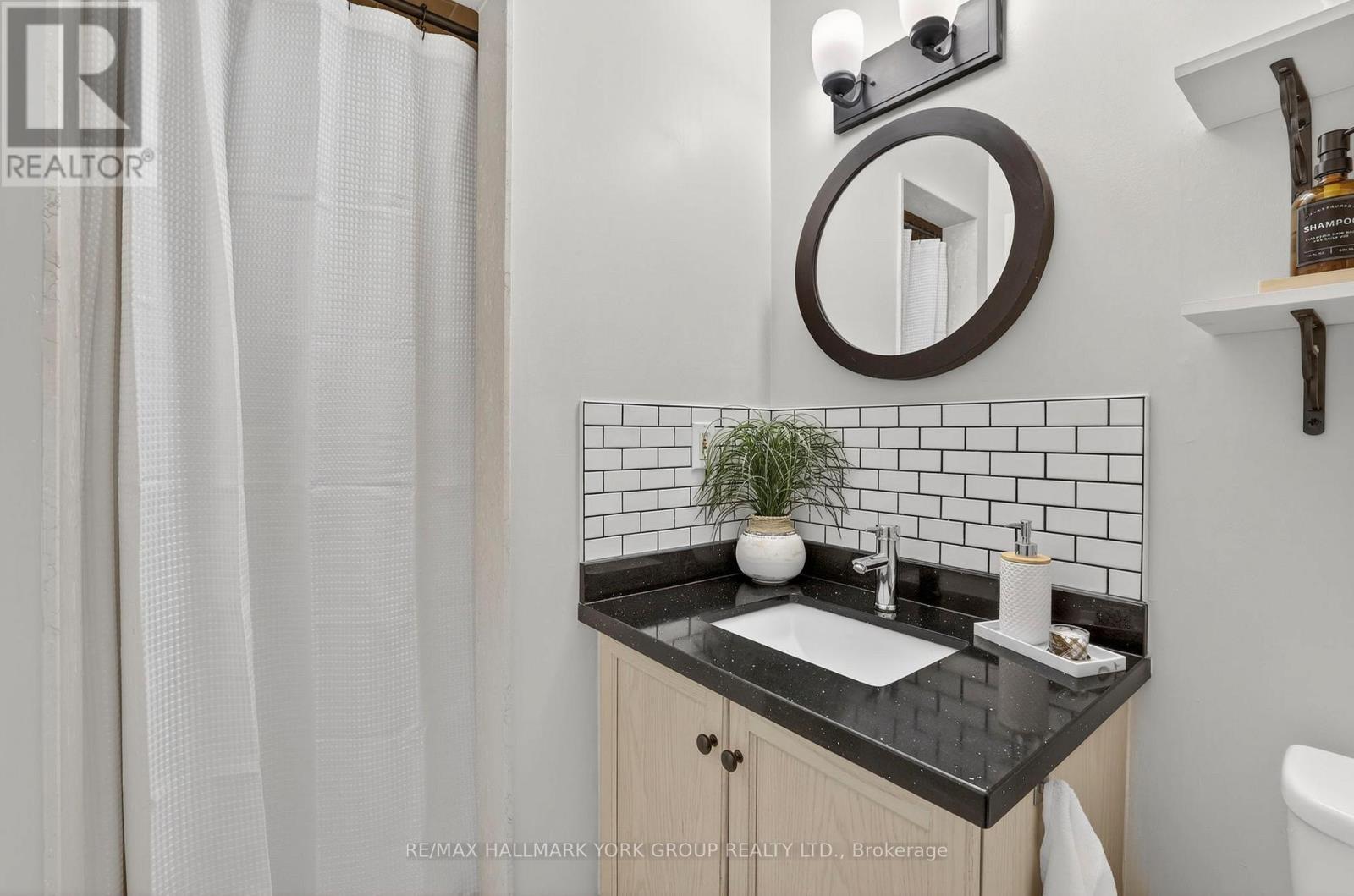 41 Baywell Crescent, Aurora, Ontario  L4G 7M8 - Photo 16 - N12909482