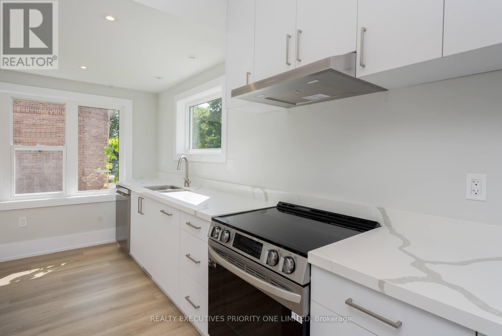 2195 King Road, King, Ontario  L7B 1G3 - Photo 16 - N12909484