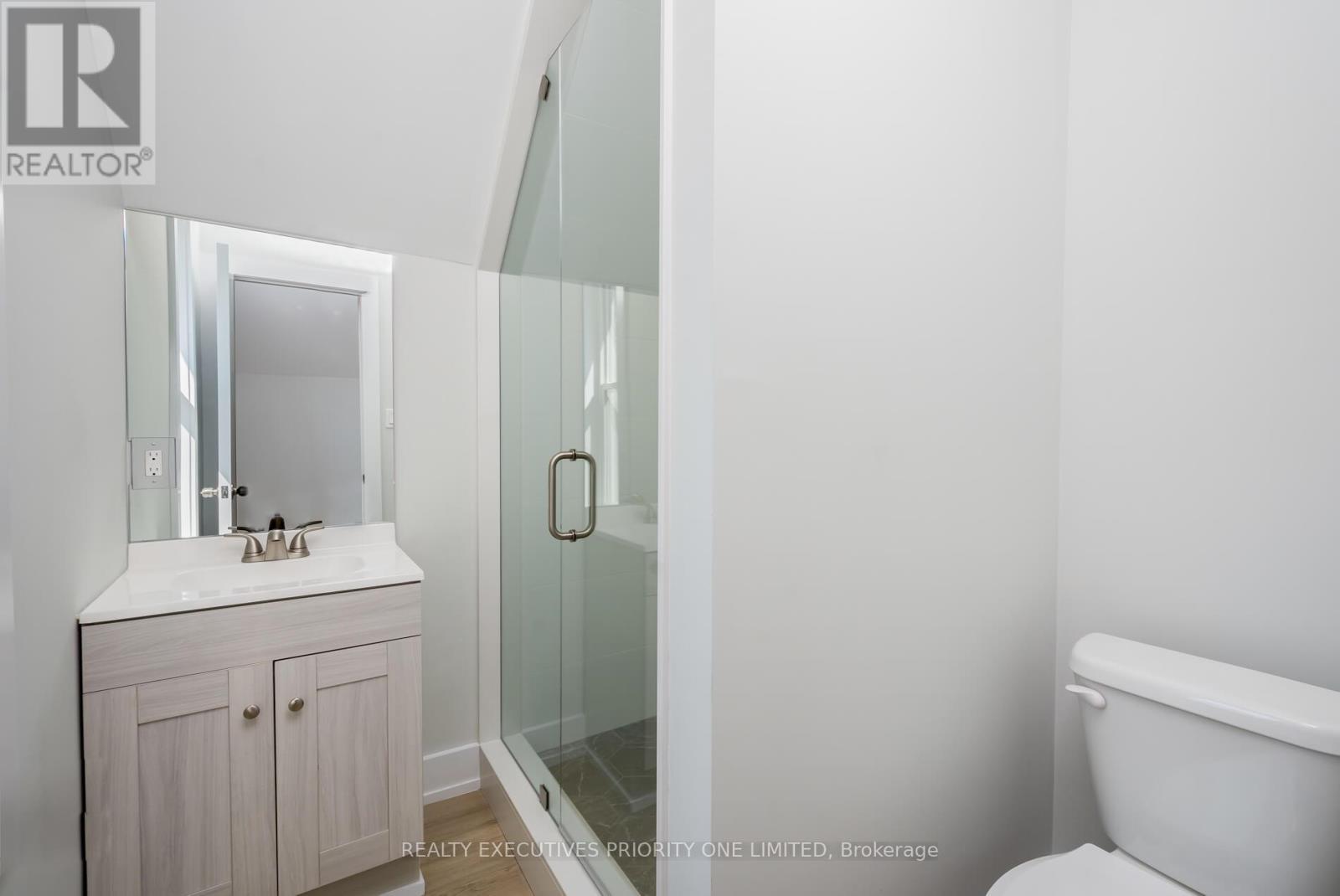 2195 King Road, King, Ontario  L7B 1G3 - Photo 21 - N12909484